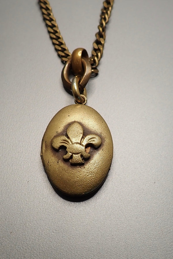FLEUR DE LIS PENDANT NECKLACE - one made