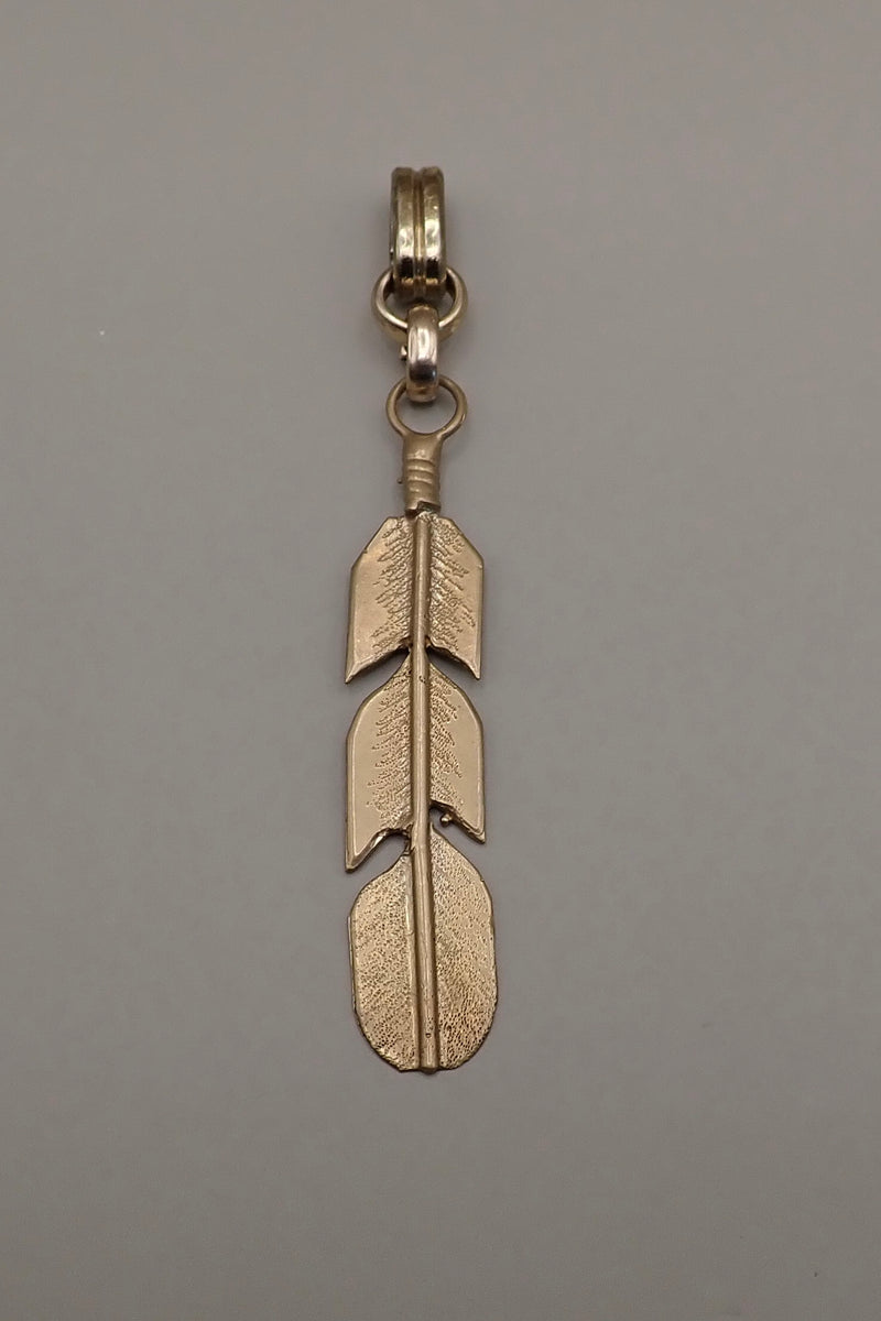 FEATHER PENDANT
