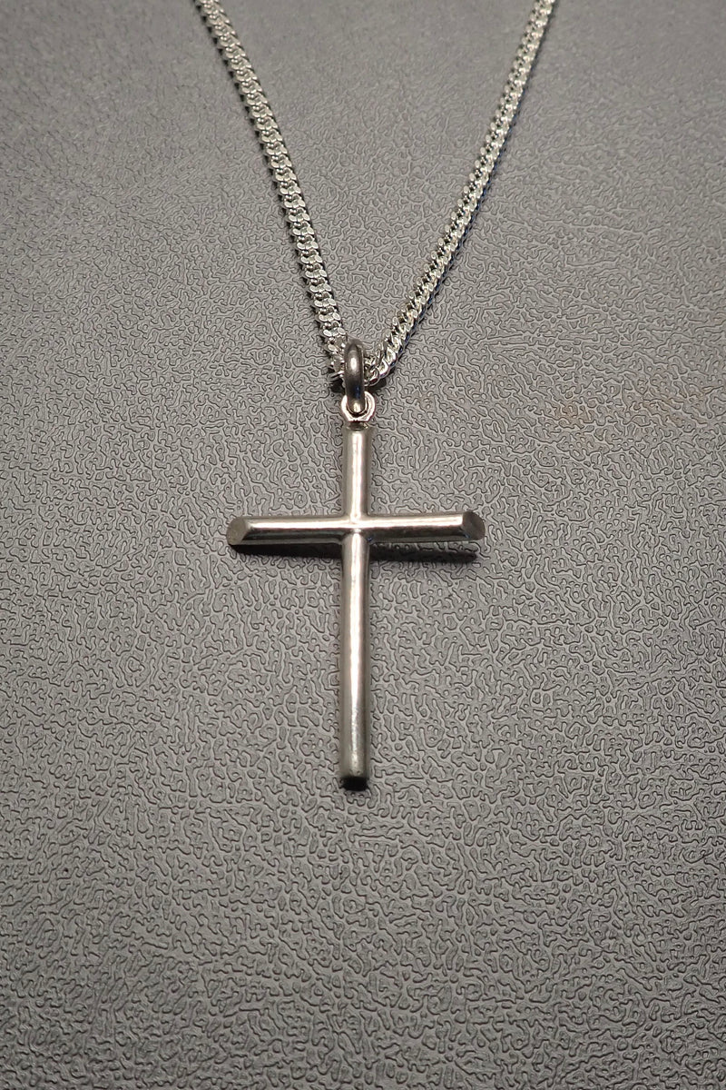 SINGLE CROSS NECKLACE