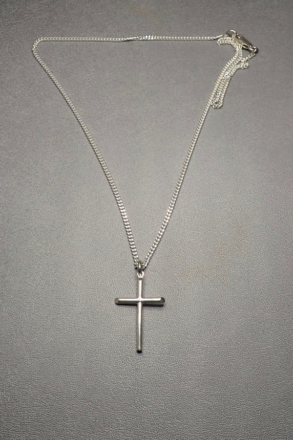 SINGLE CROSS NECKLACE