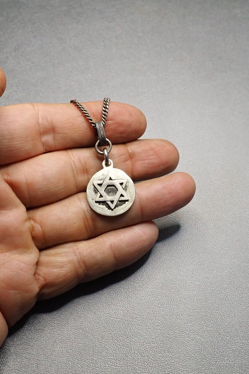 STAR OF DAVID PENDANT