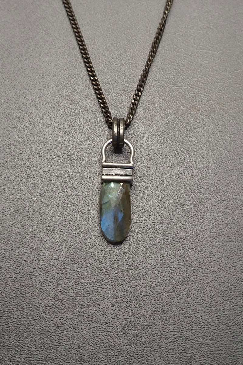 LABRADORITE NECKLACE