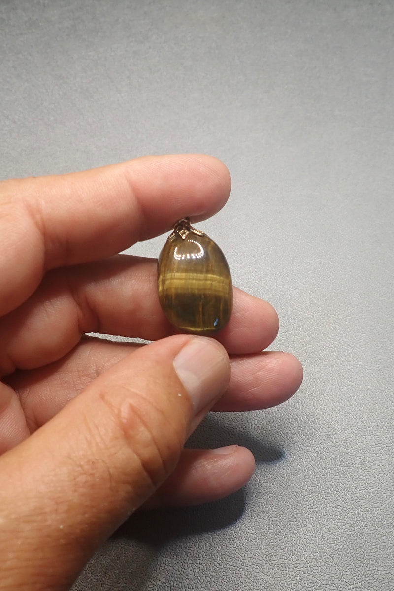 TIGER EYES NUGGET PENDANT