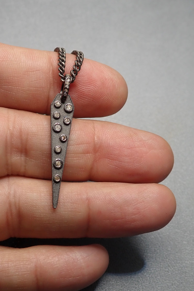 DIAMOND TRIANGLE NECKLACE