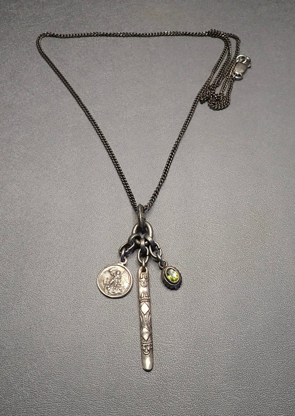 TOTEM POLE PENDANT