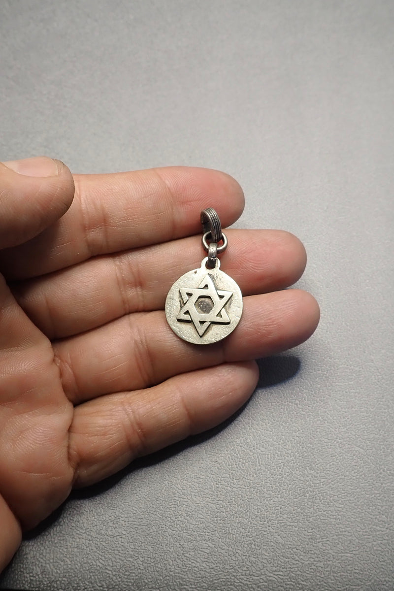 STAR OF DAVID PENDANT