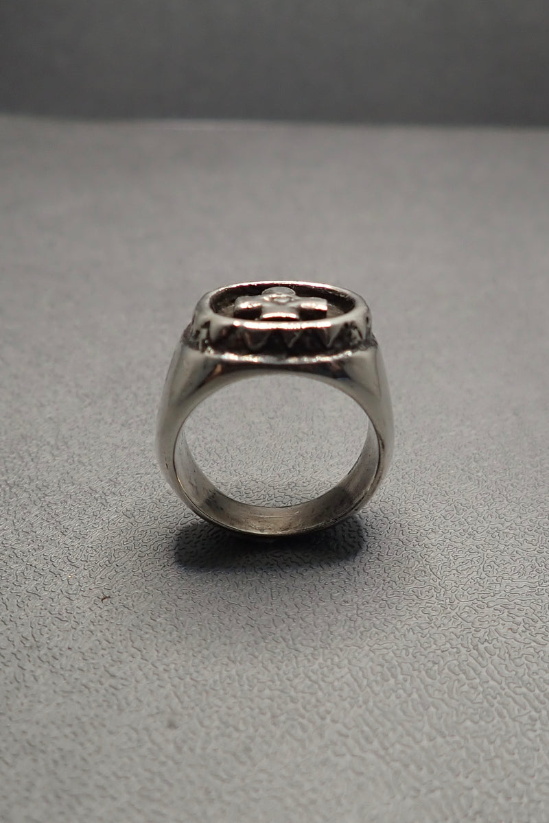 CROSS RING