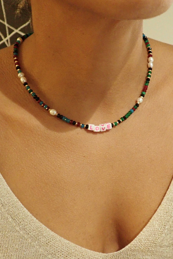 LOVE SHORT BEADED NECKLACE